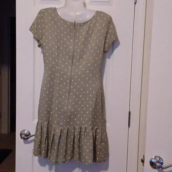 💙🏍polkadot dress with ruffles🎉 - Picture 7 of 9